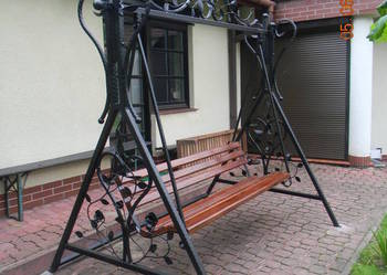 Huśtawka ogrodowa kuta