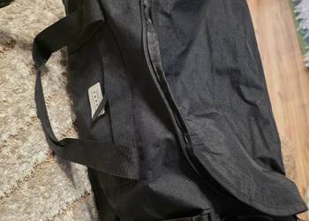 Torba sportowa czarna Semi Line 54x30x30, wygodny uchwyt skórzany