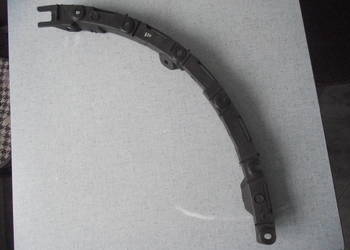 Audi A2. Mocowanie nadkola przedniego.  8Z0 853 861A