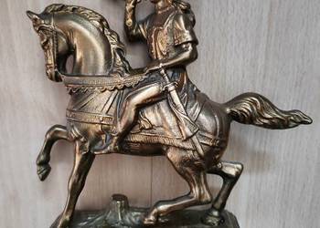 Figurka z mosiądzu Trębacz na koniu na podstawie
