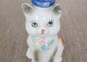Kotek w kapeluszu stara porcelanowa figurka.