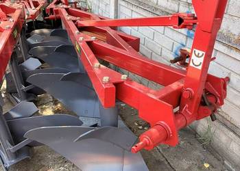 Pług zagonowy podwyższany DEMAROL 3-skib., robocza 35cm