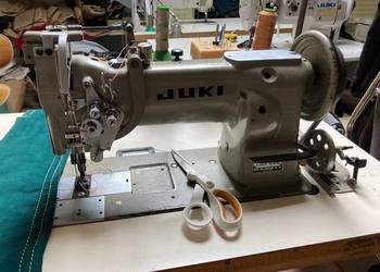 JUKI LUH 526 Maszyna dwuigłowa z wyłączanymi igłami (dwuigłówka)