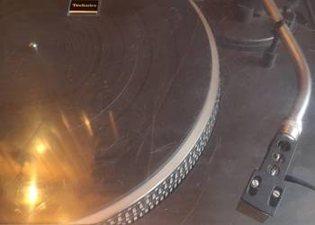 Gramofon Technics SL-D2