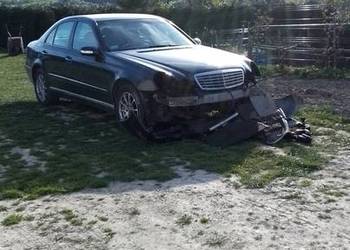 Sprzedam w211 resztke auta I dokumenty