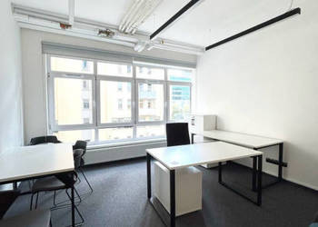 Lokal Warszawa Żelazna 111 metrów