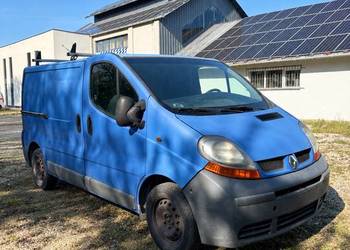 RENAULT TRAFIC 2005