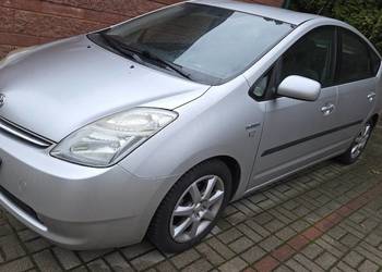 == Toyota Prius 2006, bezwypadkowy, stan bdb ==