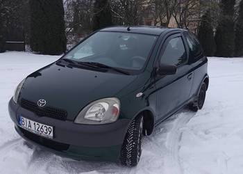 Toyota yaris 1.0 benzyna