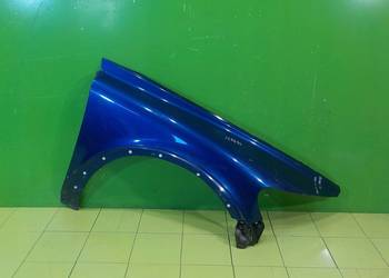 VOLVO C30 2.0 D 07r 2D blotnik prawy przod