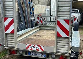 Przyczepa Laweta Do Przewozu Transportu Maszyn Remorques DMC 3500 kg 2 osie