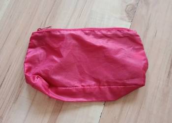 pokrowiec opakowanie etui saszetka 24x14x7cm czerwona z mocowaniem