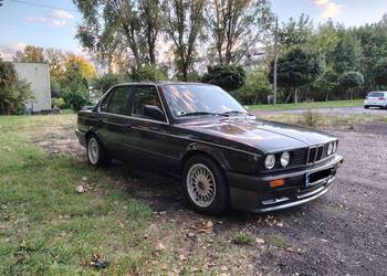 Zamiana BMW E30 Sedan porządany Czarny kolor, Sportsize,kierownica mtechnik