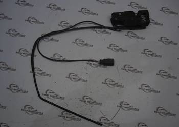 AUDI A3 SPORTBACK 8PA 10r zamek maski (2 pin)