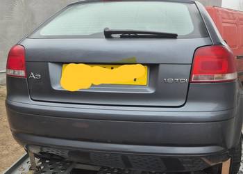 Tylna klapa audi A3 8p LX7Z 3d