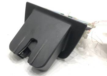 ZAMEK KLAPY TYŁ AUDI A4 B9 Kombi 8W9827505C