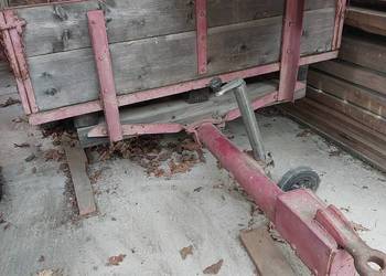 Przyczepa dwukolowa rolnicza