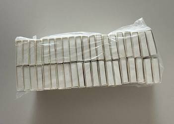 Zestaw 50 białych pudełek z zapałkami