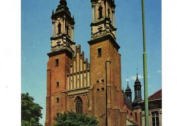 POZNAŃ BAZYLIKA ARCHIKATEDRALNA