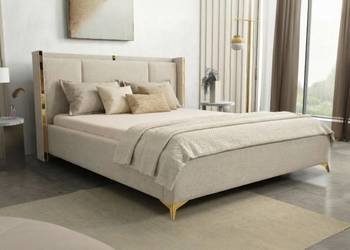 Łóżko tapicerowane z pojemnikiem ROKO złote beżowe 140x200