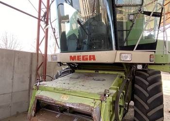 Claas Mega 218 + stół do rzepaku