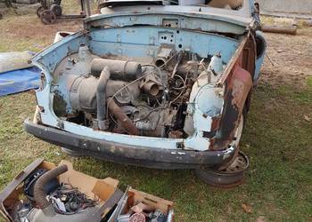 Trabant 601 masa czesci dach silnik skrzynia buda calosc Trabant 601 masa czesci dach silnik skrzynia buda calosc