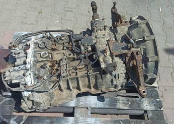 Skrzynia biegów 8 z połówkami Skrzynia biegów 8 z połówkami