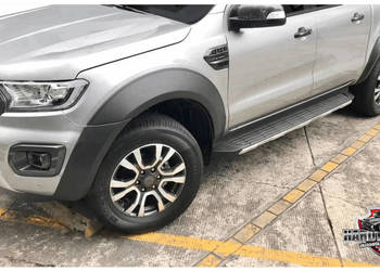 Poszerzenia Nadkoli Ford Ranger 2016-2022 Czarne - Shadow Black