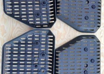 Do  rosiewacza osłony na sensory wagowe kverneland