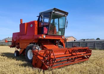 Kombajn Bizon Super Z056 (new holland, claas)