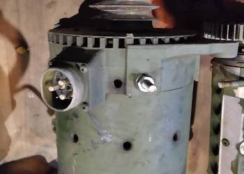 Alternator do silnika Mercedes om 441
