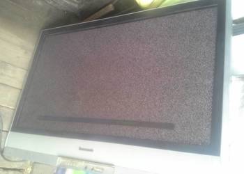 Telewizor 42" Panasonic Viera + uchwyt na scianę