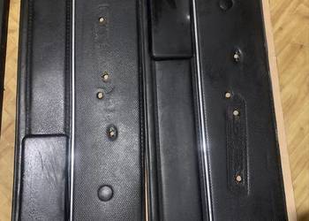 BMW e24 1980r tapicerka drzwi boczki tył parapety