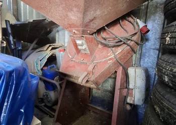 Śrutownik , Mielnik, młynek do zborza wir2