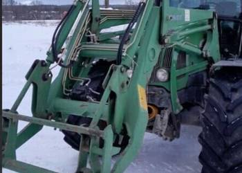 Ładowacz Fendt z adaptacją do serii 700/800