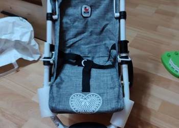 Spacerówka dla lalek Chico