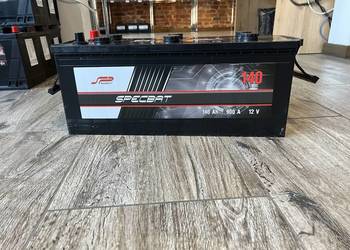 Akumulator SPECBAT 140Ah 900A EN LEWY PLUS DOWÓZ TRÓJMIASTO