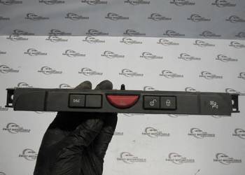 LAND ROVER DISCOVERY III 08r przełącznik świateł awaryjnych 8H22-13D734-AA