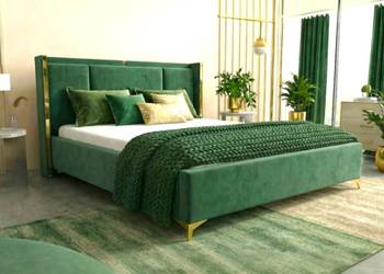 Łóżko tapicerowane ROKO zielone Złote elementy + stelaż + pojemnik 140x200