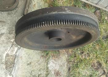 Koło zamachowe s231.   15 km z wieńcem