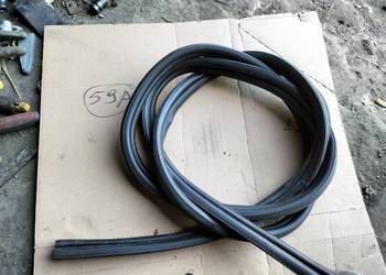 FORD FOCUS C-MAX MK1 USZCZELKA KLAPY BAGAŻNIKA