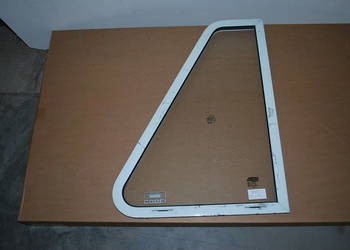 OKNO DO KAMPERA 52x70CM