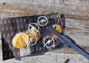 Emblematy OPLA na felgi