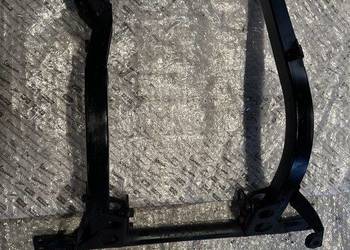 Suzuki GSX 600 F GN72B 88-97 Stelaż dolny uchwyt Płoza Ramy M308