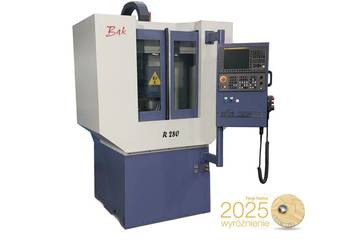 Centrum Pionowe CNC R280 “Bąk” - AFM DEFUM