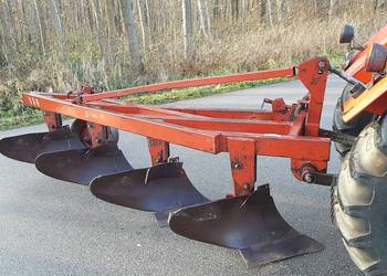 Pług 4-skibowy AKPIL średni na wysokiej i zrywalnej  słupicy ŁADNY Stan.