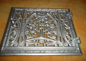 Drzwiczki żeliwne - sprawne, orginał - 33x26 cm