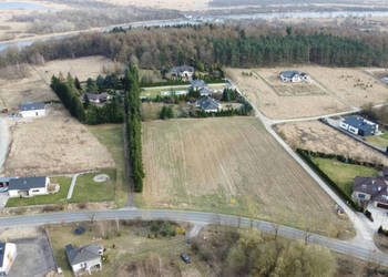 WYJĄTKOWE DZIAŁKI W SIADLE DOLNYM – TWOJE MIEJSCE NAD ODRĄ