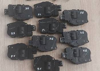 Silniczek nawiewu BMW X6 E71  929888G  EFB336