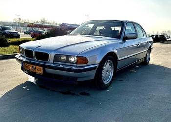 BMW e38 740i